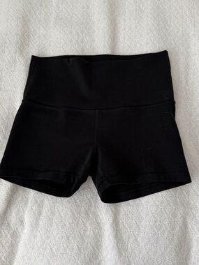 ivivva black shorts   size 12 (girls)  details: -color: black  -no flaws